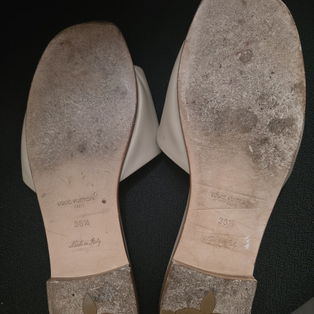 Louis Vuitton Cream Slide Sandals with Gold LV Accent - Picture 6 of 7
